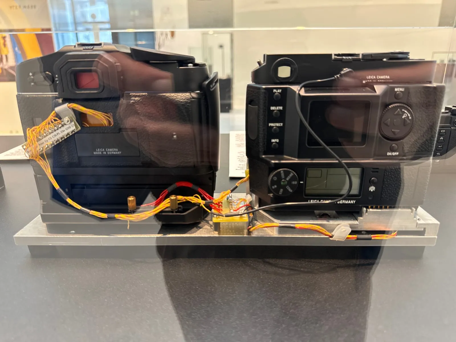 Camphoto 1932422408